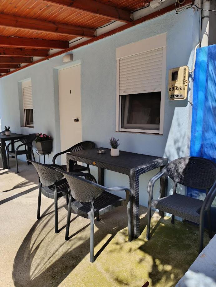 Asimenia's Seaside Apartament
